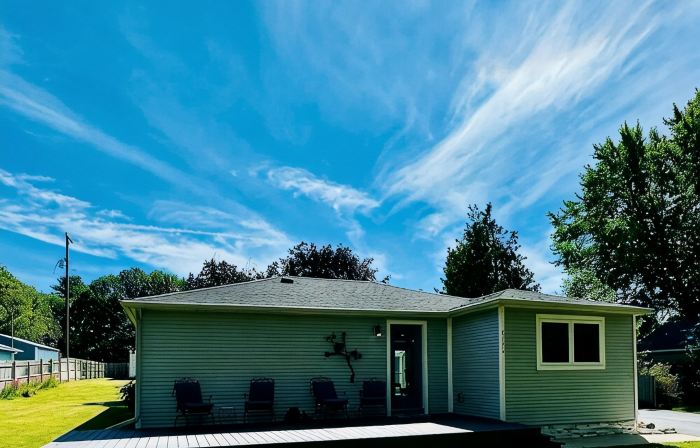 Upscale 3-bedroom house just 5 minutes from all that Ludington has to offer!