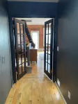 Beautiful Apartment, Located Directly on Market Street - Apartments