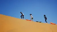 Zhongwei Shapo Tou Desert Wilderness Desert Stargazing Inn - 가족여행