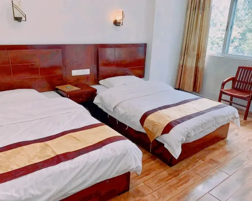 Longling Jinlong Hotel Hotels in Longling County