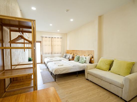 Yimwhan House 03, Chao Phrom Market Pier