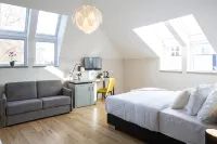 Livris Hotel