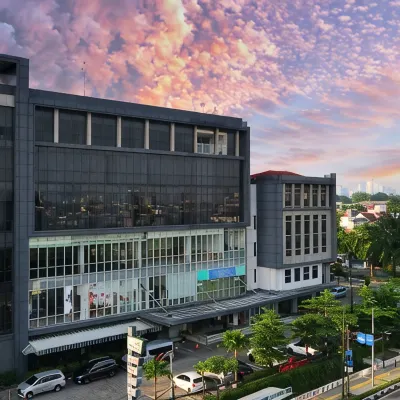 لاكشري إن آريون هوتل راوامانجون Hotels near شرق جاكارتا