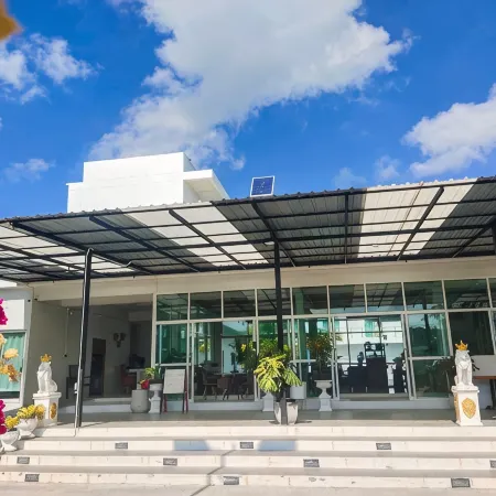 Sichon Residence Отели рядом с достопримечательностью «Хат Сичон»