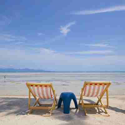 ไลม์ แอนด์ โซดา บีชฟร้อนท์ รีสอร์ท Hotel Exterior