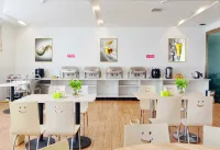 GreenTree Inn (Xianning High-speed Railway North Station, Hardware & Electrical Market) - فطور