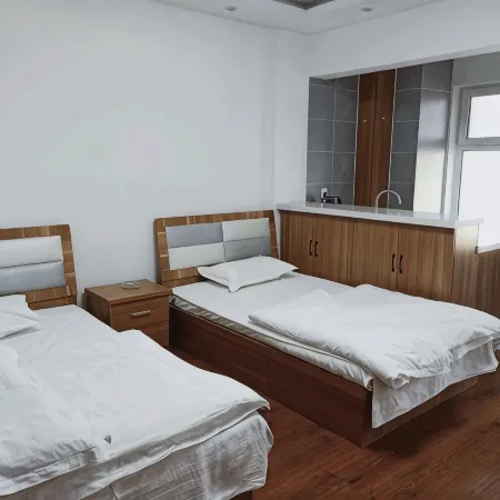 Lily Apartment (Fushun Impression New Town Shop)