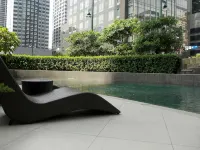 Avant Serviced Suites - Personal Concierge - Pools