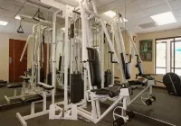 Comfort Inn & Suites - 2-Star