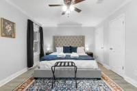 Charming Family Friendly 3-bedroom House in Fabulous Pensacola