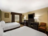 Best Western Prairie Inn  Conference Center - parking