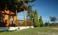 Bungalow in the mountain with swimming pool near Serra da Estrela (to 6 people) - 2 ดาว