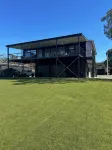 Large home on the water with boat ramp and jetty - 무료 와이파이