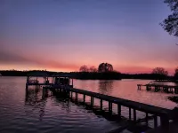 Lake Greenwood Lodge-Main House and Guest House- Boats and Pups Welcome