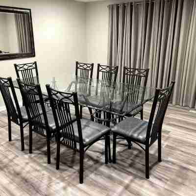 Beautifully Renovated, Luxury Home in Beachwood OH Dining/Meeting Rooms