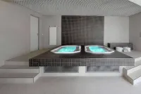 Ramada by Wyndham Dresden - نادي رياضي