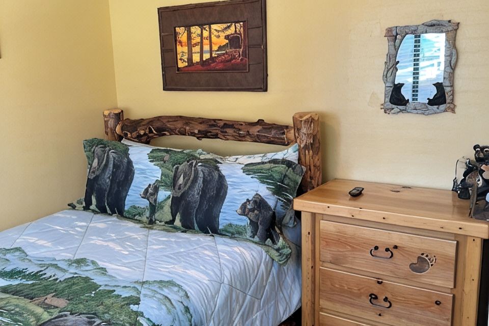 Photo 4 of 6