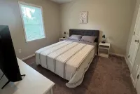 Cozy townhome 10 minutes from MCAS Cherry Point, 30 minutes to beach or New Bern