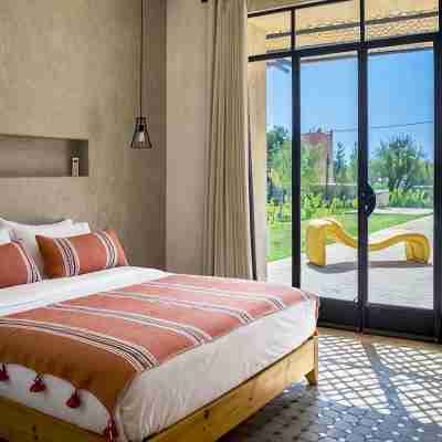 Villa 4 bedrooms heated pool house staff Rooms