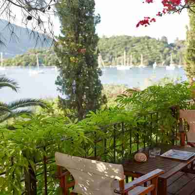 Superb waterfront villa with private pool, jetty, motorboat included and sauna Hotel Exterior