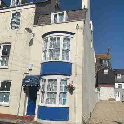 5 bed, 5 bath, Slps 18, Town Ho. 60 yds Weymth beach & harbour, NEWLY RENOVATED! Hotel Exterior