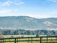 YERING PARK COTTAGE - 3 bedroom home  in the heart of the Yarra Valley Hotels in Coldstream