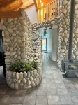 New listing! Modern ski retreat 2min to skiing! Dog friendly! 4bed3bath hottub