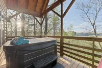 Mountain View Cabin w/ Hot Tub & Fire Pit