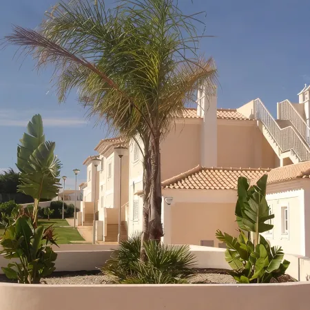 Magnificent 1-bedr. apartment, wi-fi, pool, garden, near beach and golf - Galé, Albufeira