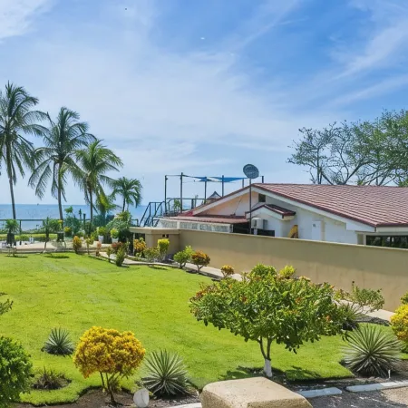 Beachfront Villa Elysian Sol Suite Sleeps 3
