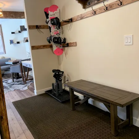 New Upscale Remodeled 2 Bedroom Base of Beaver Creek!