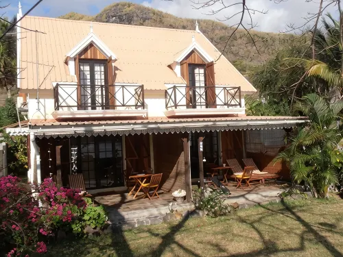 Le Morne Beach Cottage  - beach front cottage at kite and surfspot - 2-Star