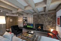 Treetops 4D Lionshead Village - homestay
