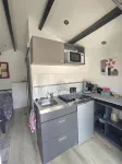 Rent fully equipped gite 20 square meters with terrace and shared pool access