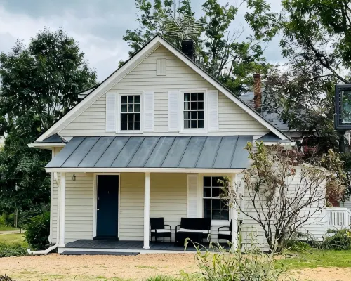 Cozy Country Getaway in the Heart of Upperville Hotels in Fauquier County