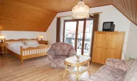 Hotel Auf Dem Langenhof Wunstorf - 3-Star
