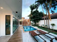 Chom Tawan house ,Banrublom Rayong beach+ Free Wifi (Pool Villa)