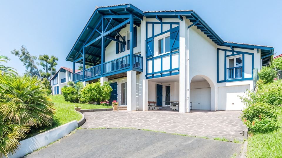 Villa D'exception Avec Piscine et vue Pyrénées 6 Chambres