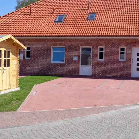 Luxury apartment on the North Sea coast, sauna, terrace, garden, quiet location, WiFi