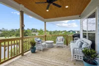 A Little Piece of Heaven-Waterfront-Views-Firepit-Family Friendly - 3-Star
