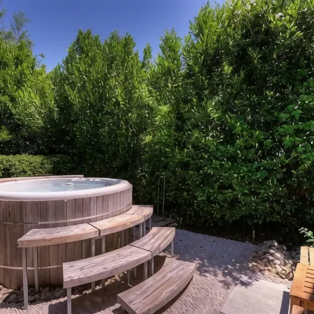 Spa-Like Paradise Walking Distance To Wineries, Shops, No Final Cleaning Fee