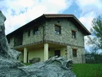 Self catering Llosa for 10 people