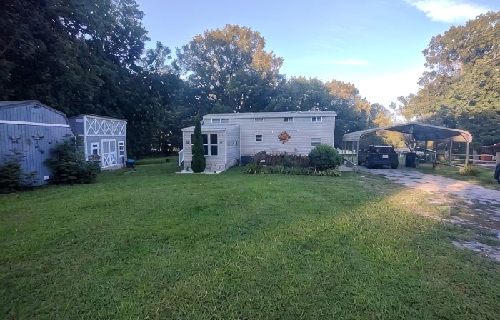 Direct Waterfront Property!!  End of Summer Discount! Check it Out!