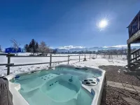 Relaxing Mountain View, 5 Bdr Sleeps 11, 4400 Sqft - Homestays