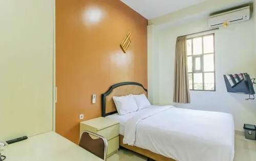 Smart Room Near Pasteur at Asoka Inn - Pensions
