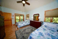 Captivating Cabana – Luxury Home, Boat Slip, Golf Cart, Pool, Pickleball, & Club
