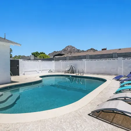 Amazing Desert Escape With Pool + Stunning Views