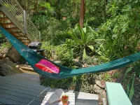 New Moon - Beautifully Built Cottage with Views of Coral Bay Hotels in Coral Bay