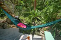 New Moon - Beautifully Built Cottage with Views of Coral Bay - balcony