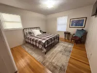 Central 3-bedroom house in Redding with Pool & Vintage Bar Room